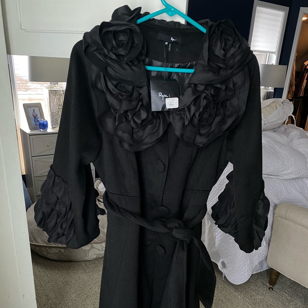 RYU Ruffle Jacket - 3/4 sleeves Brand New